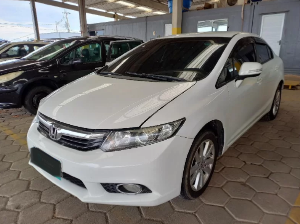 Honda Civic LXR 2013 2014 